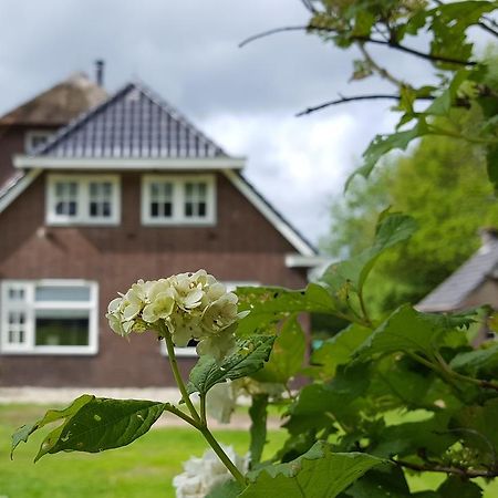 The Barnyard Bed and Breakfast Balinge Eksteriør billede